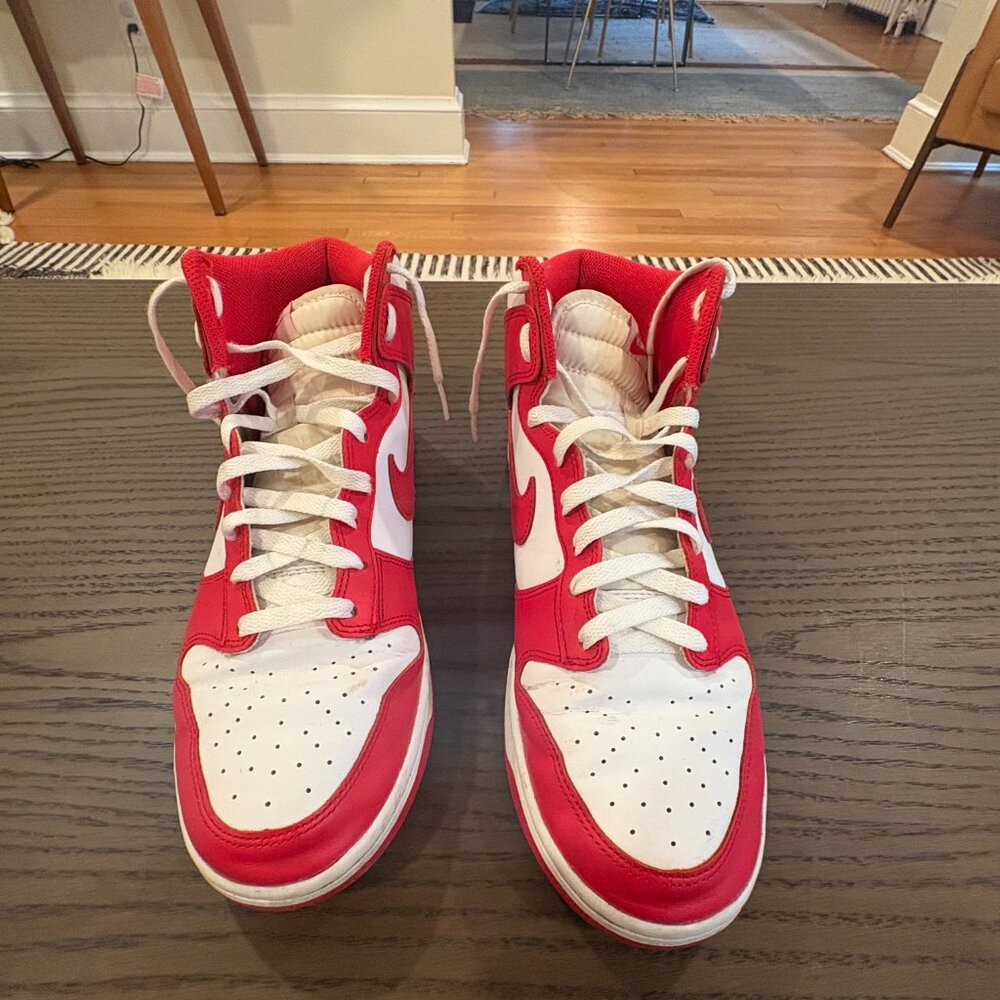 Nike Dunk High Championship White Red - Men's Size: 10.5 - Picture 2 of 7